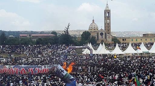 የጦርነት ድባብ ያጠላበት ደማቁ የዓዲግራት የመስቀል በዓል 